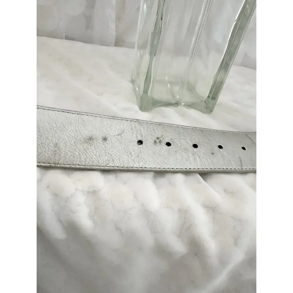 Chicos Silver Metallic White Fashion Belt Genuine Leather Medium Huge Buckle